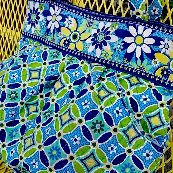 V e r a  B r a d l e y    I    Purse - Picture 2 of 5